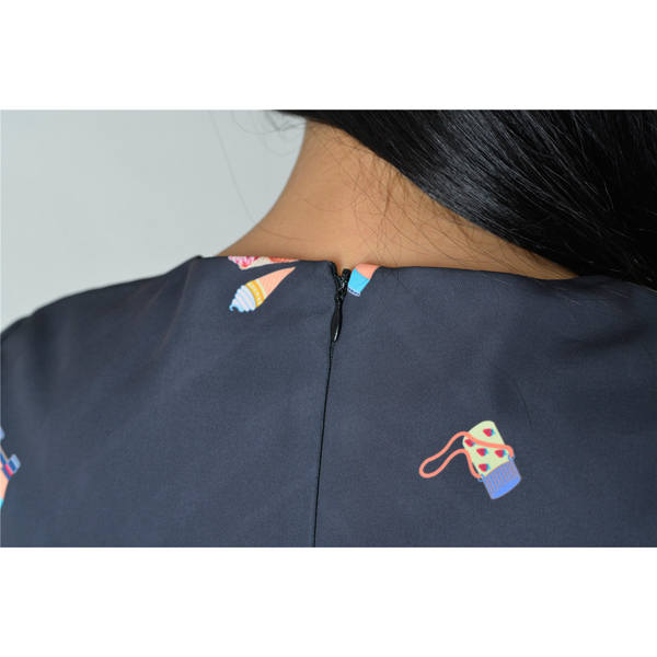 SY006數(shù)碼印花連衣裙細節(jié)圖 SY006數(shù)碼印花連衣裙細節(jié)圖