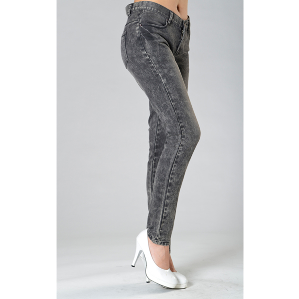 SY010噴沙洗水牛仔長褲側面效果 SY010噴沙洗水牛仔長褲側面效果