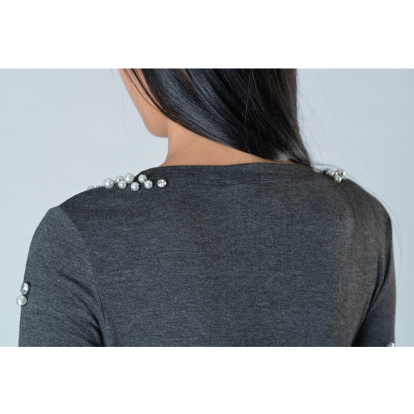 SY011針織長袖訂珠上衣細(xì)節(jié)圖 SY011針織長袖訂珠上衣細(xì)節(jié)圖